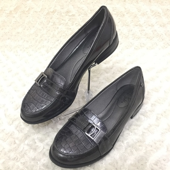 lifestride loafers